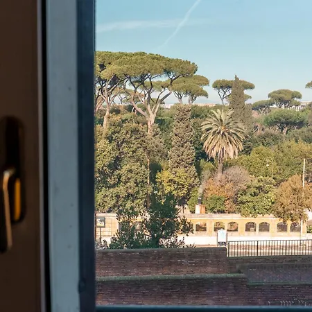 In Rione Ludovisi Apartamento Roma