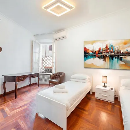 Apartment In Rione Ludovisi